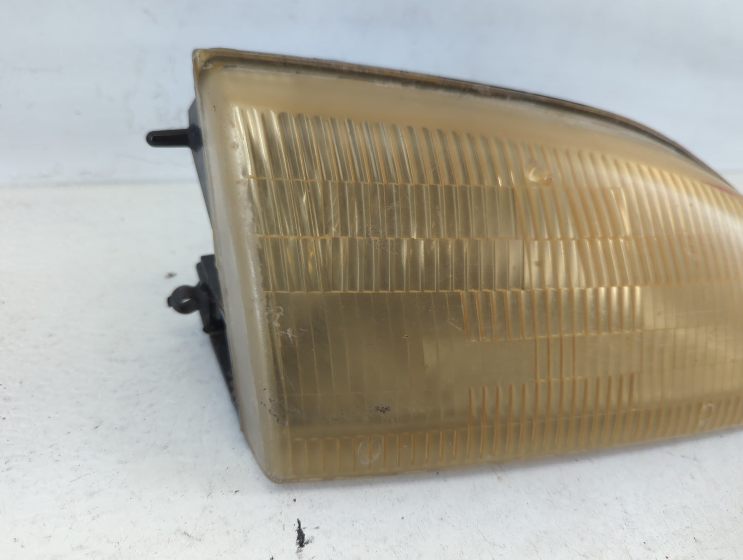Ford Gt Passenger Right Oem Head Light Headlight Lamp - Oemusedautoparts1.com
