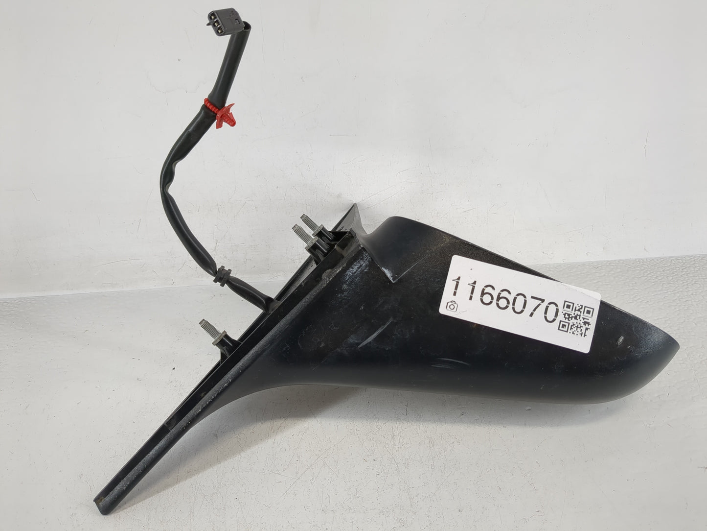 1996-1998 Ford Mustang Passenger Side View Mirror - Right Door Mirror OEM Used - Oemusedautoparts1.com
