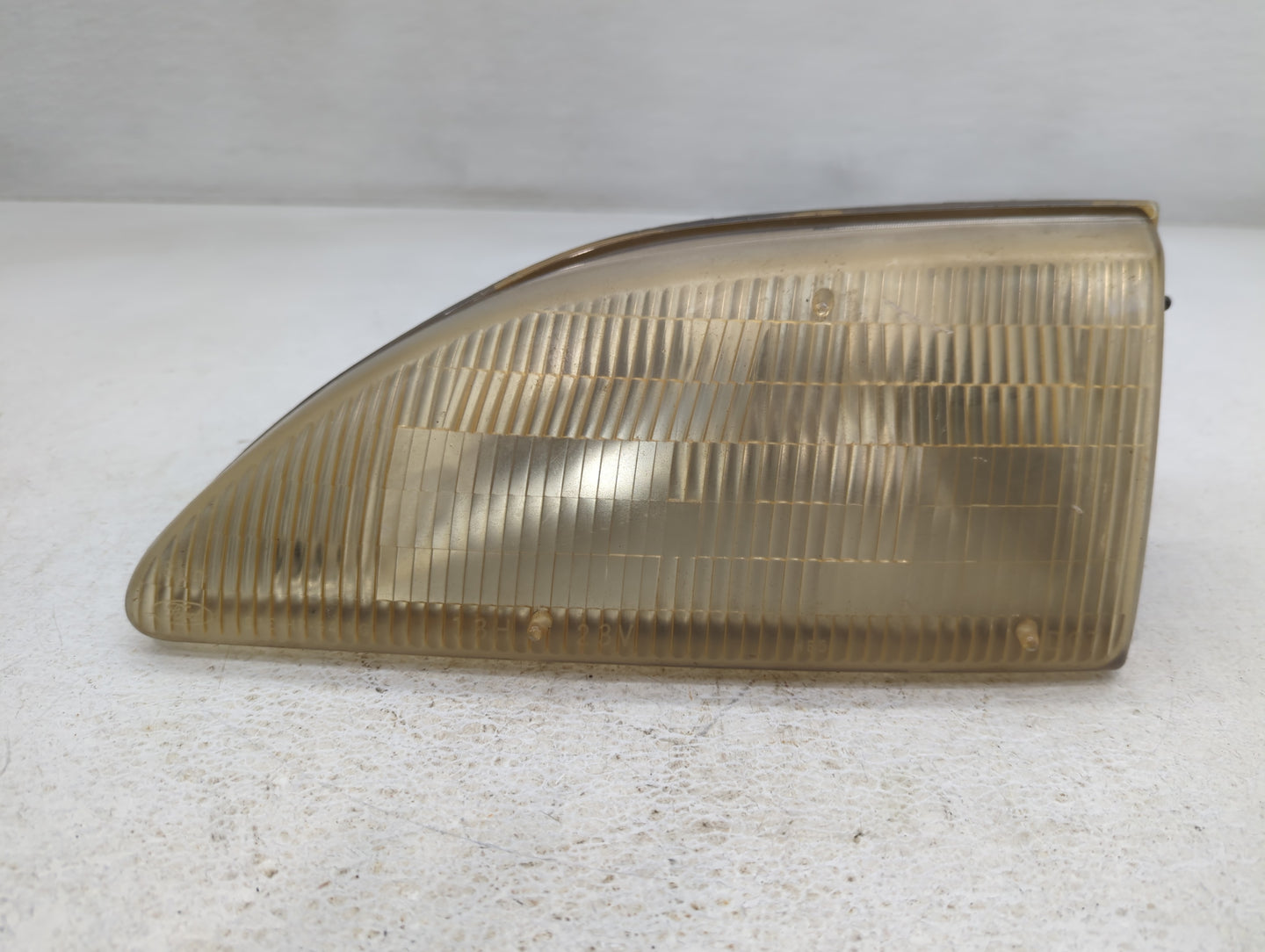 1994-1998 Ford Mustang Driver Left Oem Head Light Headlight Lamp - Oemusedautoparts1.com