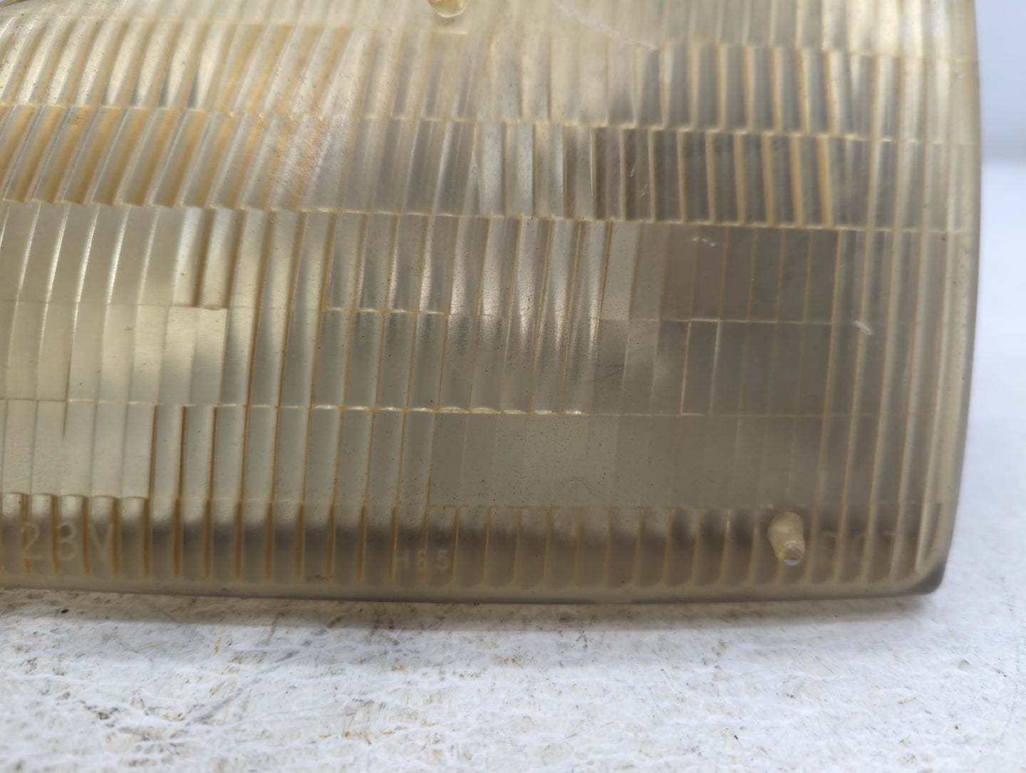 1994-1998 Ford Mustang Driver Left Oem Head Light Headlight Lamp - Oemusedautoparts1.com