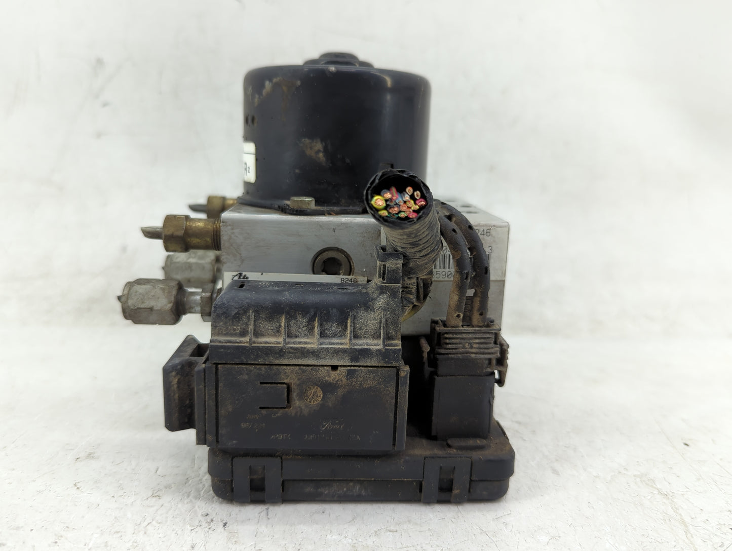 1998-2000 Ford Ranger ABS Pump Control Module Replacement P/N:XL2T-2C219-AA Fits Fits 1998 1999 2000 OEM Used Auto Parts - O
