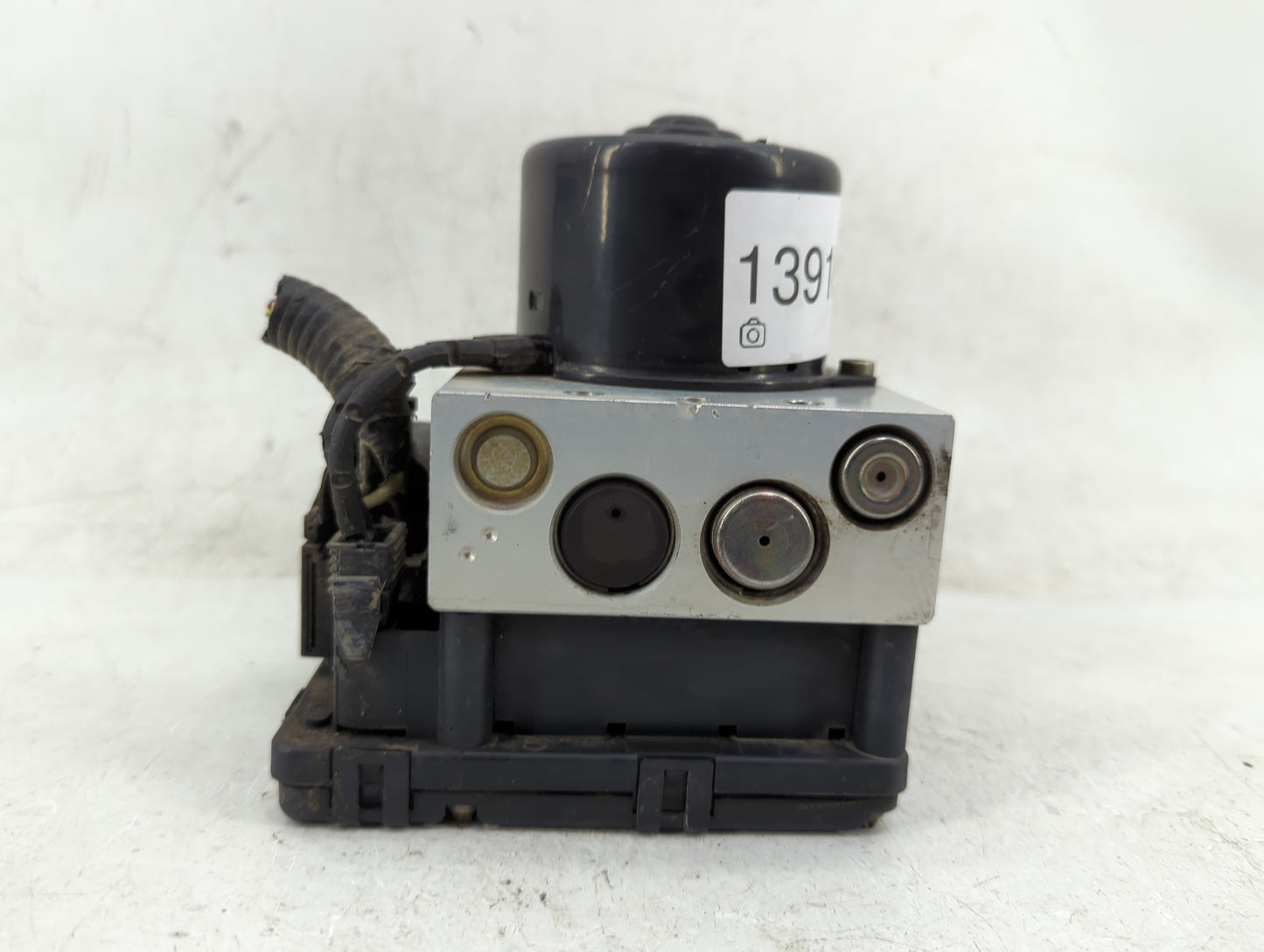 1998-2000 Ford Ranger ABS Pump Control Module Replacement P/N:XL2T-2C219-AA Fits Fits 1998 1999 2000 OEM Used Auto Parts - O