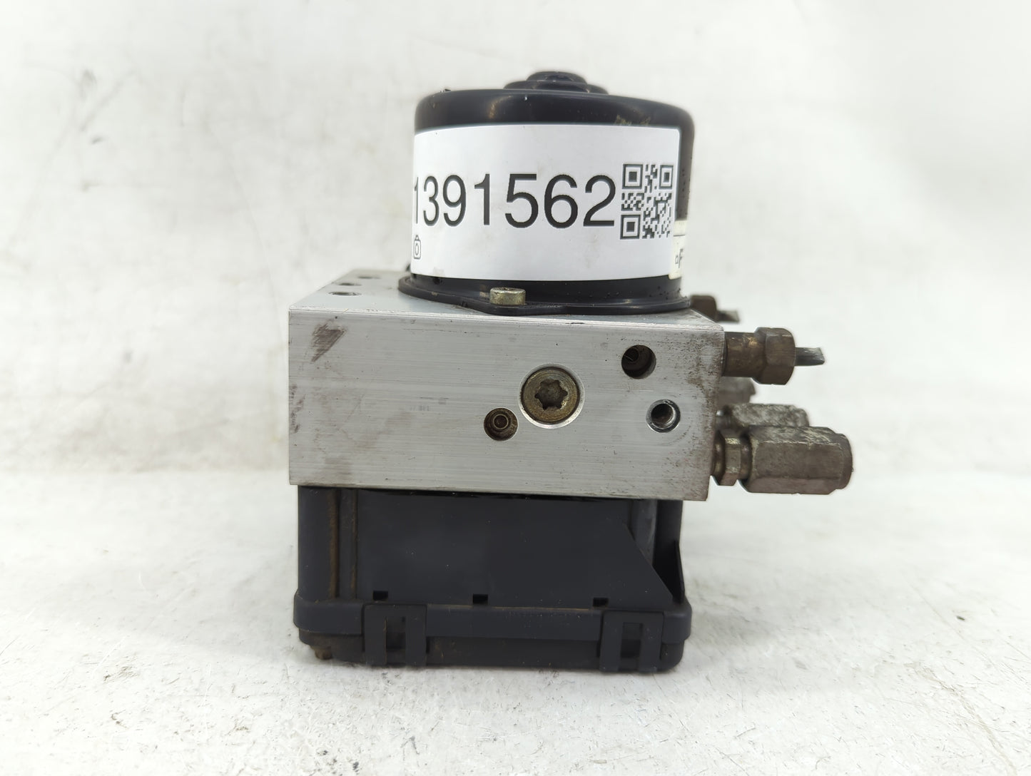 1998-2000 Ford Ranger ABS Pump Control Module Replacement P/N:XL2T-2C219-AA Fits Fits 1998 1999 2000 OEM Used Auto Parts - O