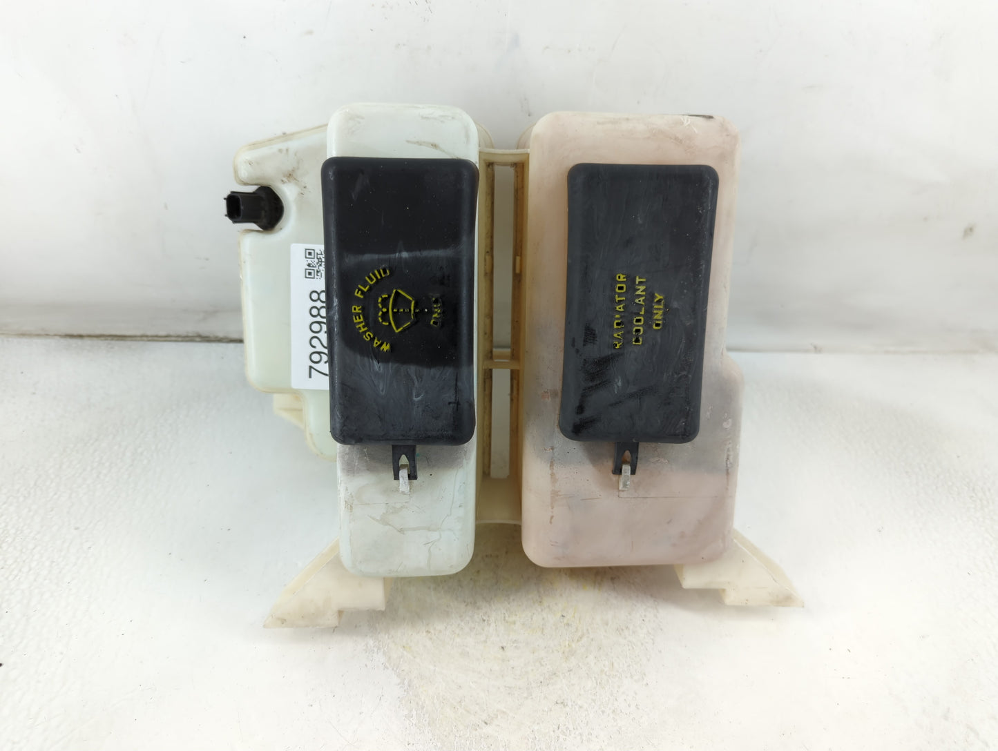 1998 Ford Ranger Radiator Coolant Overflow Expansion Tank Bottle - Oemusedautoparts1.com