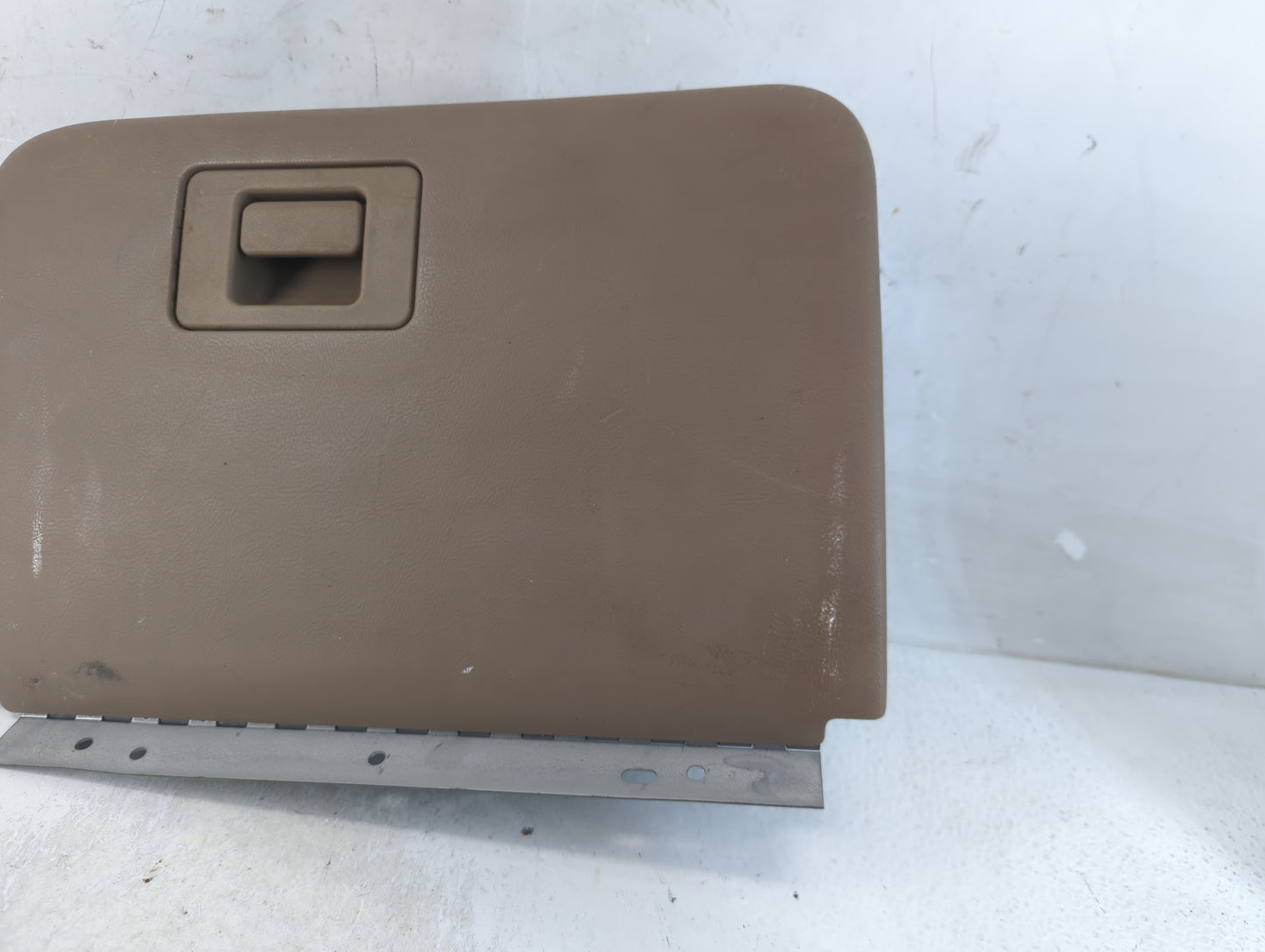1998 Ford Ranger Passenger Glove Box Door Storage Compartment - Oemusedautoparts1.com