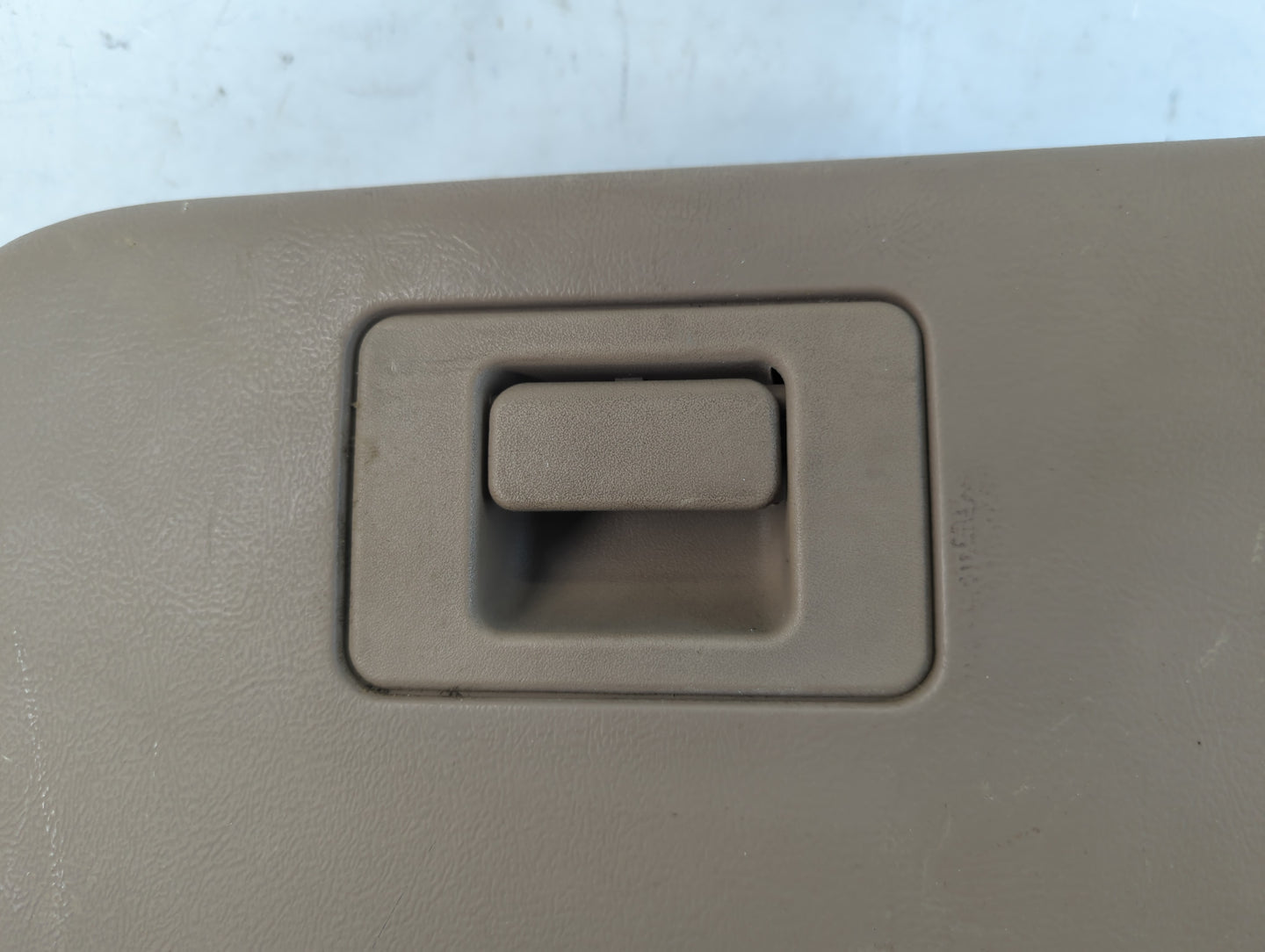1998 Ford Ranger Passenger Glove Box Door Storage Compartment - Oemusedautoparts1.com