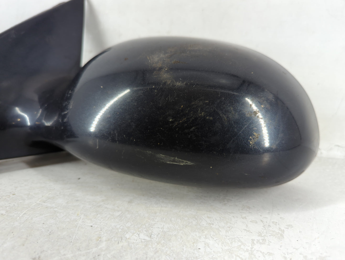 1996-1998 Ford Taurus Driver Left Side View Manual Door Mirror Black - Oemusedautoparts1.com