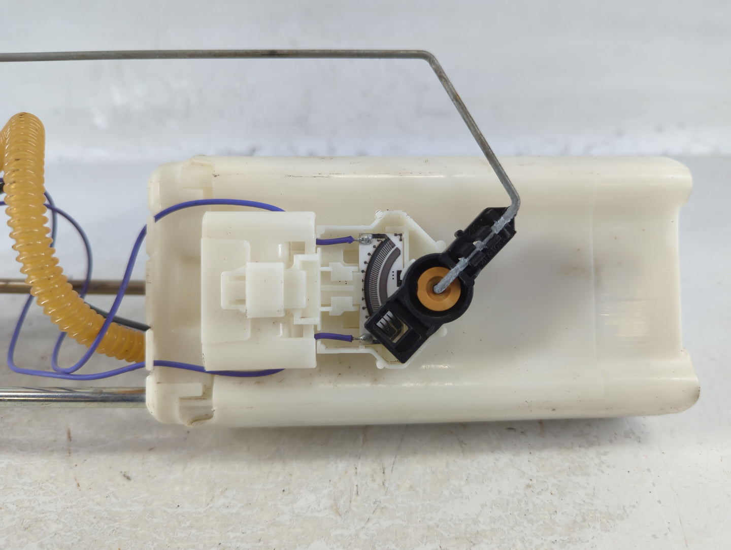 1998 Gmc 2500 Electrical Gas Fuel Pump Assembly - Oemusedautoparts1.com