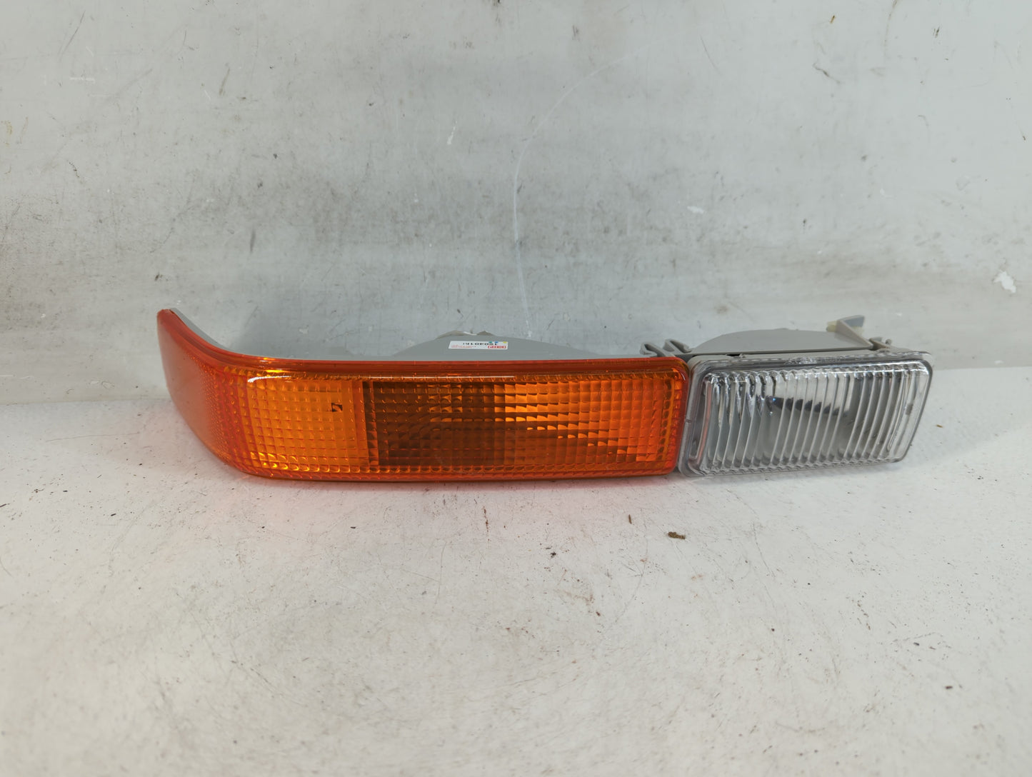 Gmc S10 Blazer Passenger Right Oem Fog Light Lamp - Oemusedautoparts1.com