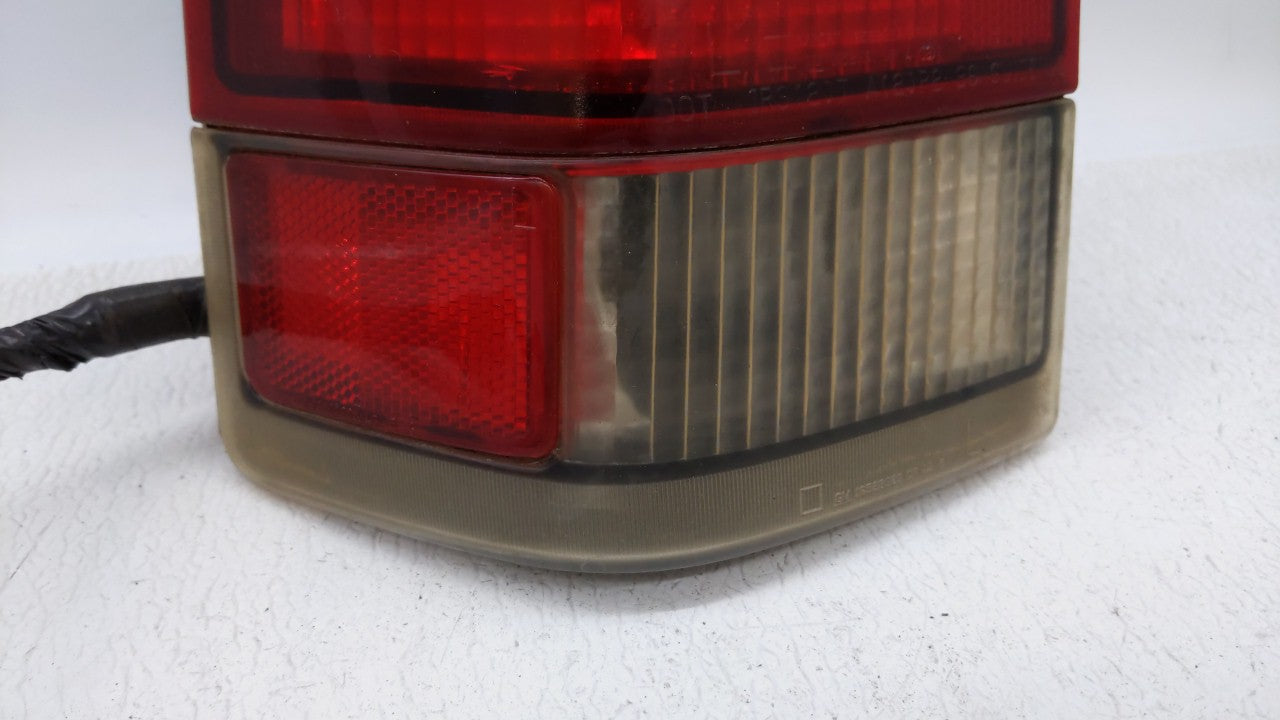 1996-1999 Gmc Savana 2500 Tail Light Assembly Driver Left OEM Fits Fits 1996 1997 1998 1999 OEM Used Auto Parts - Oemusedaut