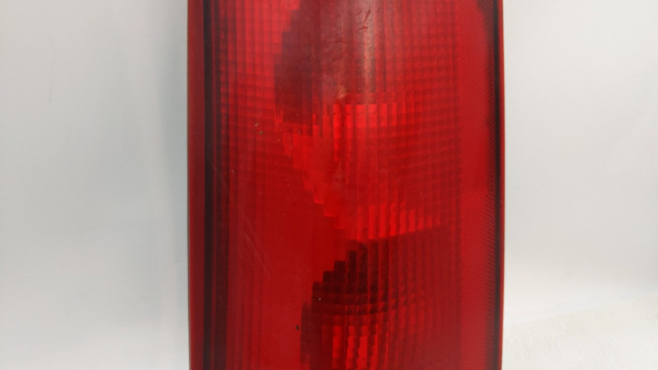 1996-1999 Gmc Savana 2500 Tail Light Assembly Driver Left OEM Fits Fits 1996 1997 1998 1999 OEM Used Auto Parts - Oemusedaut