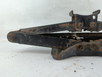 1998 Gmc Sierra 1500 Spare Scissor Car Jack - Oemusedautoparts1.com