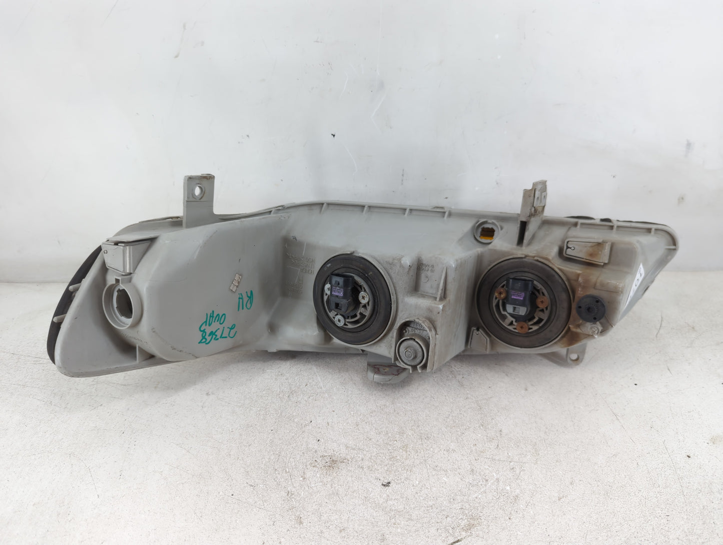 1998-2000 Honda Accord Passenger Right Oem Head Light Headlight Lamp - Oemusedautoparts1.com