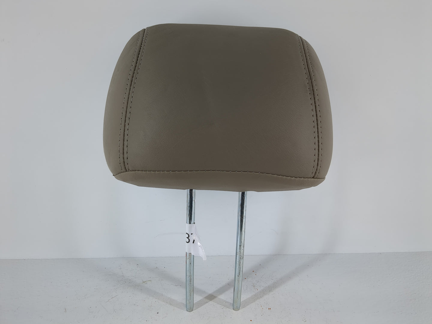 1998-1999 Honda Accord Headrest Head Rest Front Driver Passenger Seat Fits Fits 1998 1999 OEM Used Auto Parts - Oemusedautop
