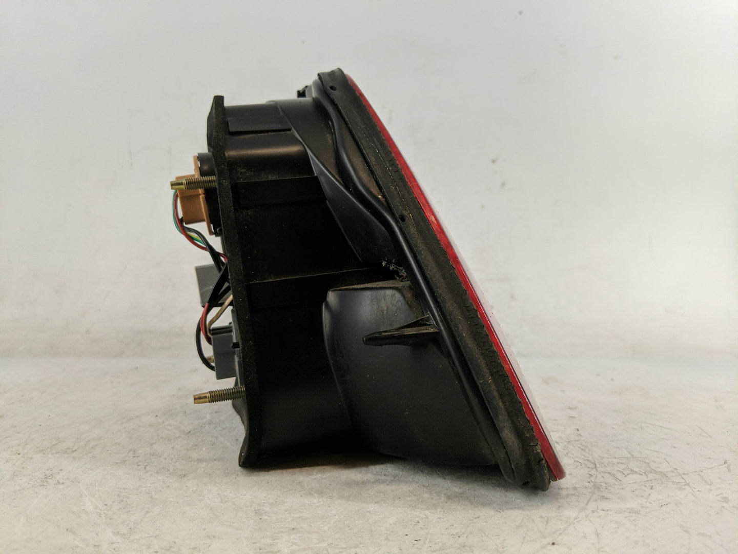 1998-2002 Honda Accord Tail Light Assembly Driver Left OEM P/N:2VA 938 864 Fits Fits 1998 1999 2000 2001 2002 OEM Used Auto 