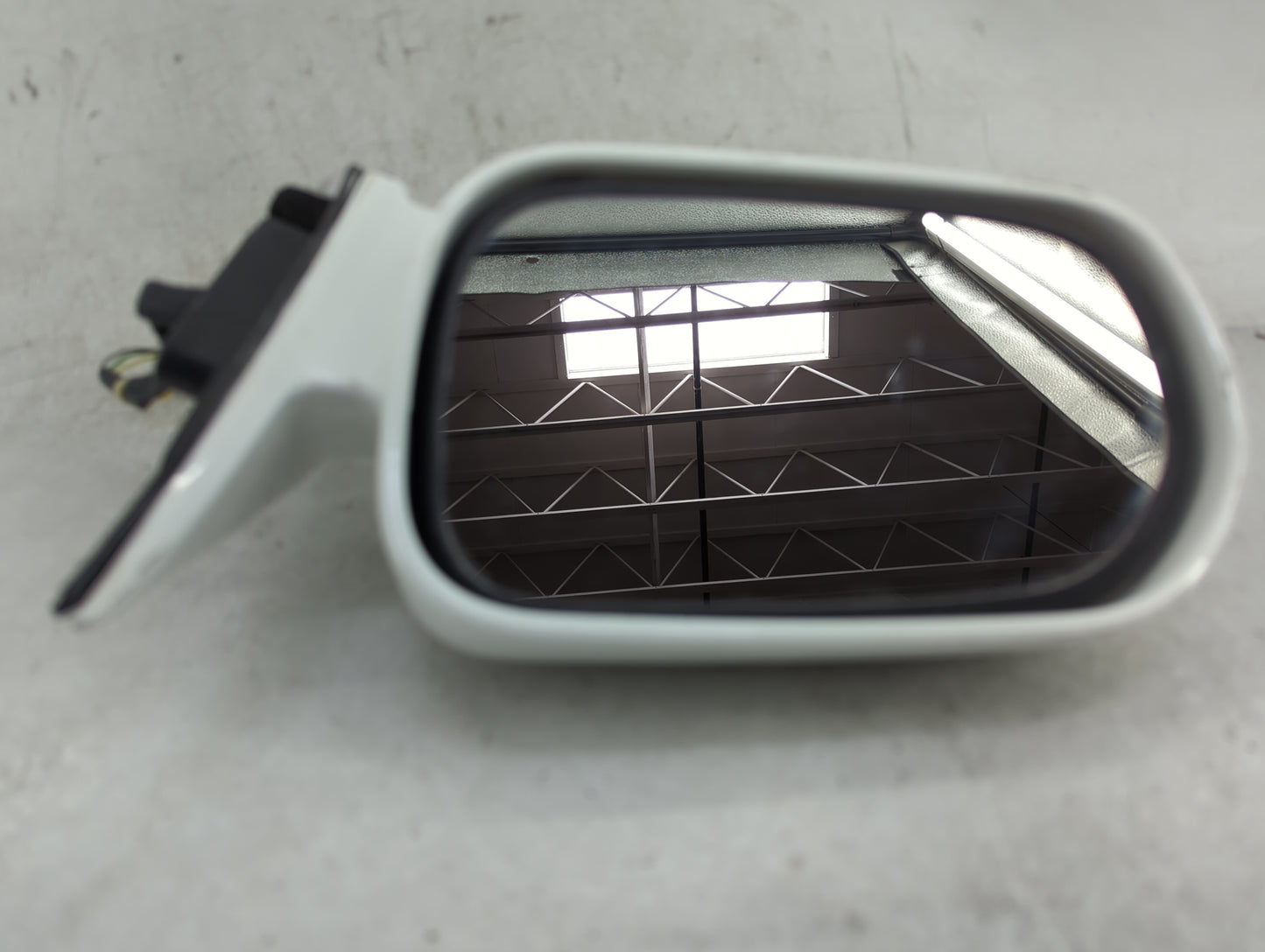 1998 Honda Accord Driver Side View Mirror - Left Door Mirror OEM Used - Oemusedautoparts1.com