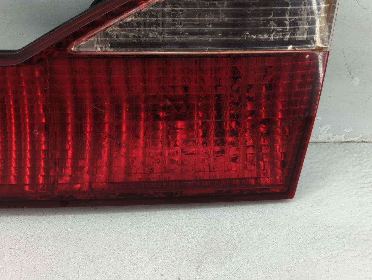 1998-2000 Honda Accord Tail Light Assembly Passenger Right OEM Fits Fits 1998 1999 2000 OEM Used Auto Parts - Oemusedautopar