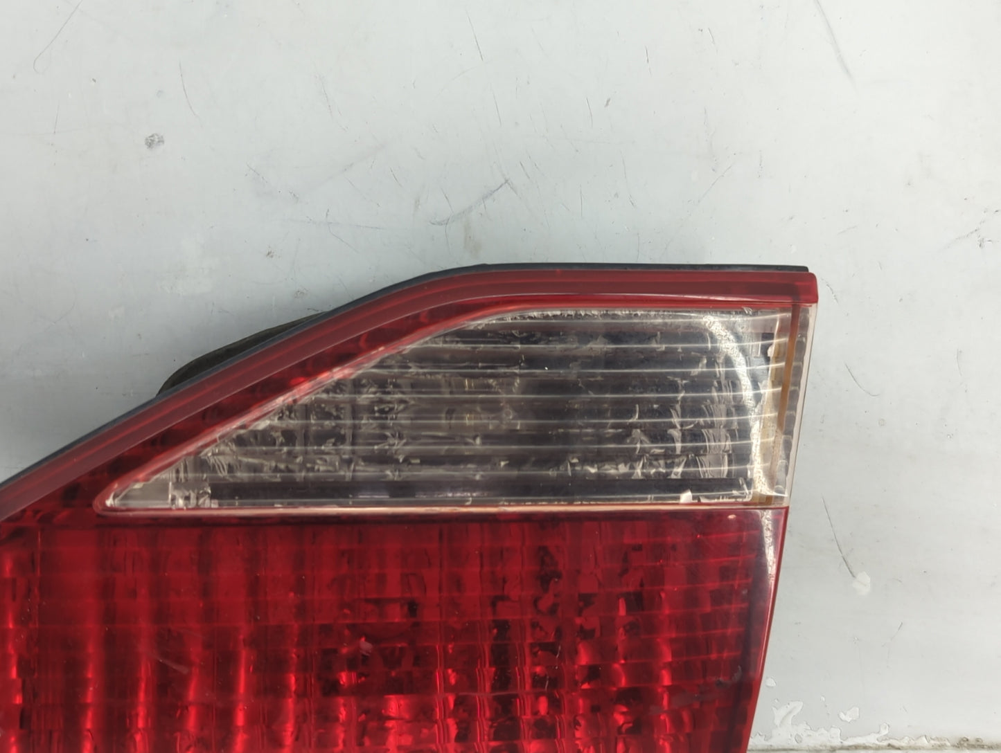 1998-2000 Honda Accord Tail Light Assembly Passenger Right OEM Fits Fits 1998 1999 2000 OEM Used Auto Parts - Oemusedautopar