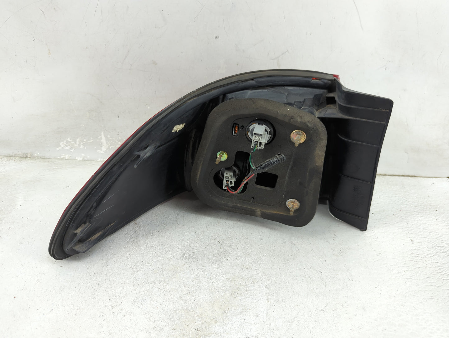 1998-2000 Honda Accord Tail Light Assembly Passenger Right OEM Fits Fits 1998 1999 2000 OEM Used Auto Parts - Oemusedautopar