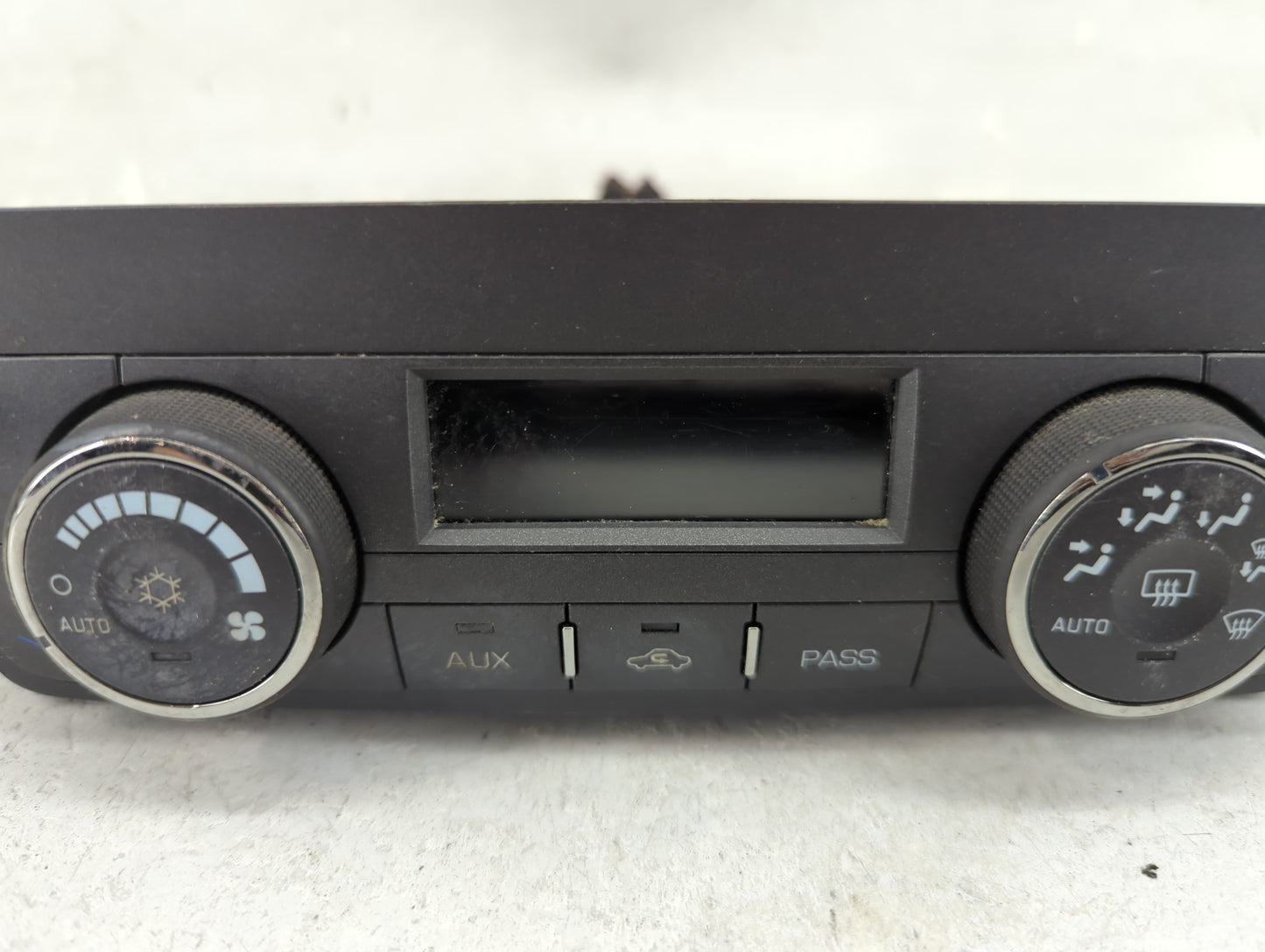 1998-2000 Honda Accord Climate Control Module Temperature AC/Heater Replacement Fits Fits 1998 1999 2000 OEM Used Auto Parts