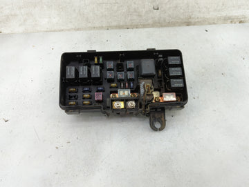 1998 Honda Accord Fusebox Fuse Box Panel Relay Module P/N:S84-A2 646.HO1J98 Fits OEM Used Auto Parts
