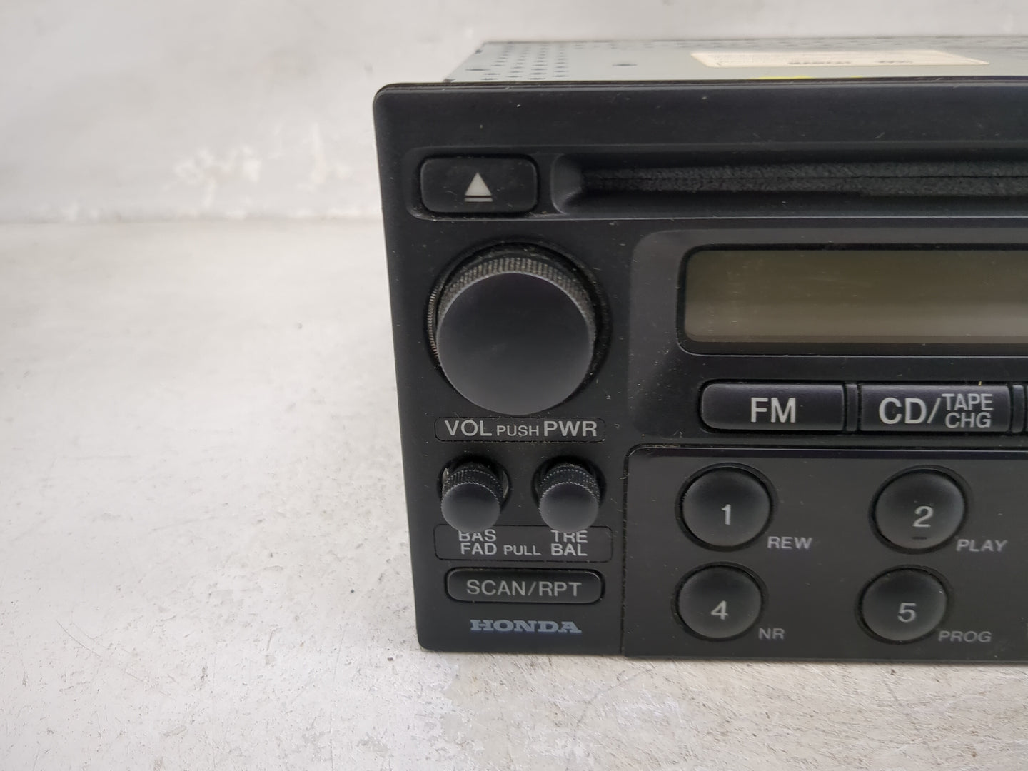 1998 Honda Accord Radio AM FM Cd Player Receiver Replacement P/N:39100-S84-A200 CQ-JH1710Z Fits OEM Used Auto Parts - Oemuse