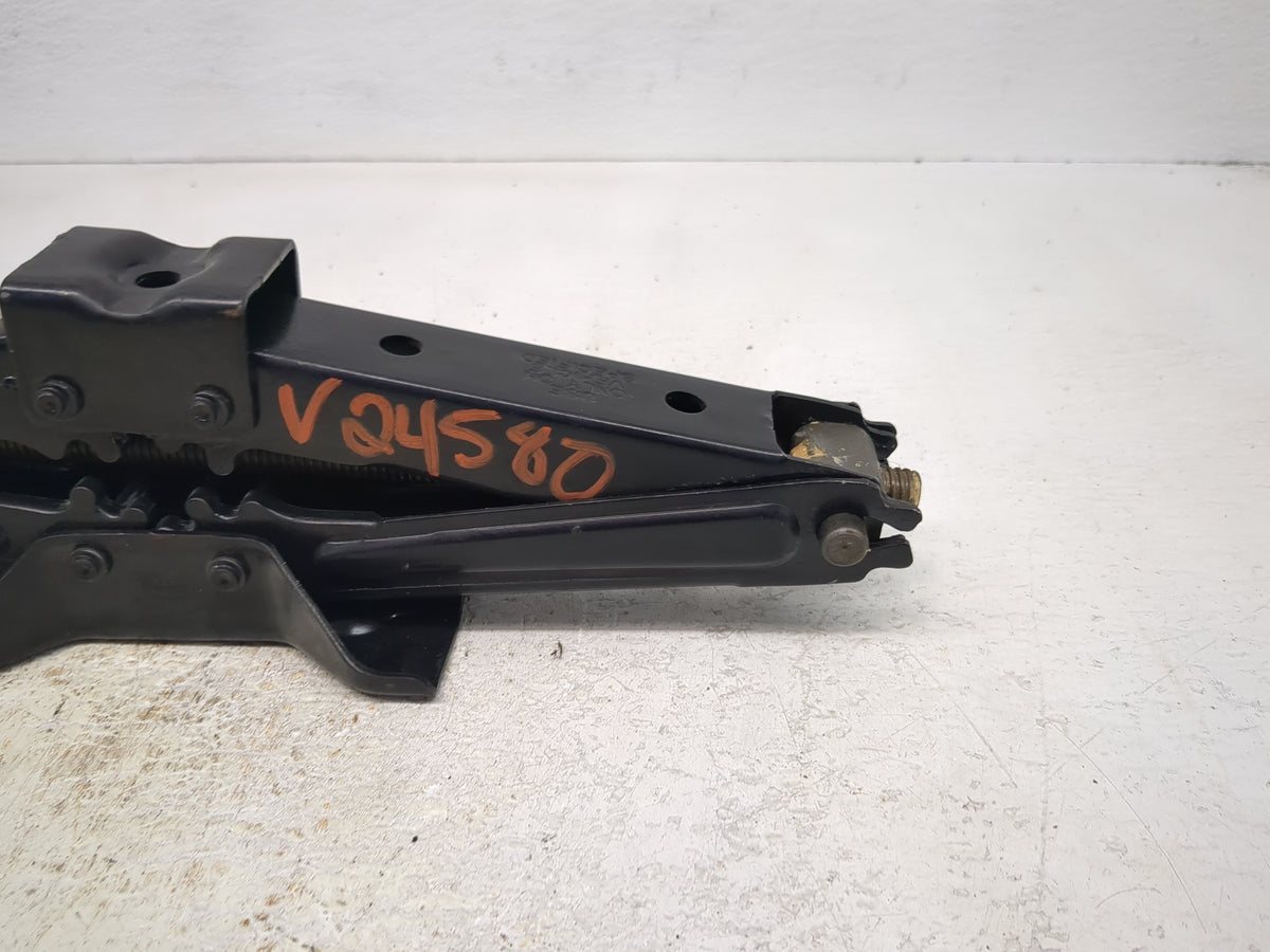 1998 Honda Accord Spare Scissor Car Jack Black - Oemusedautoparts1.com