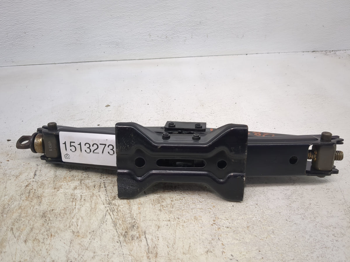 1998 Honda Accord Spare Scissor Car Jack Black - Oemusedautoparts1.com