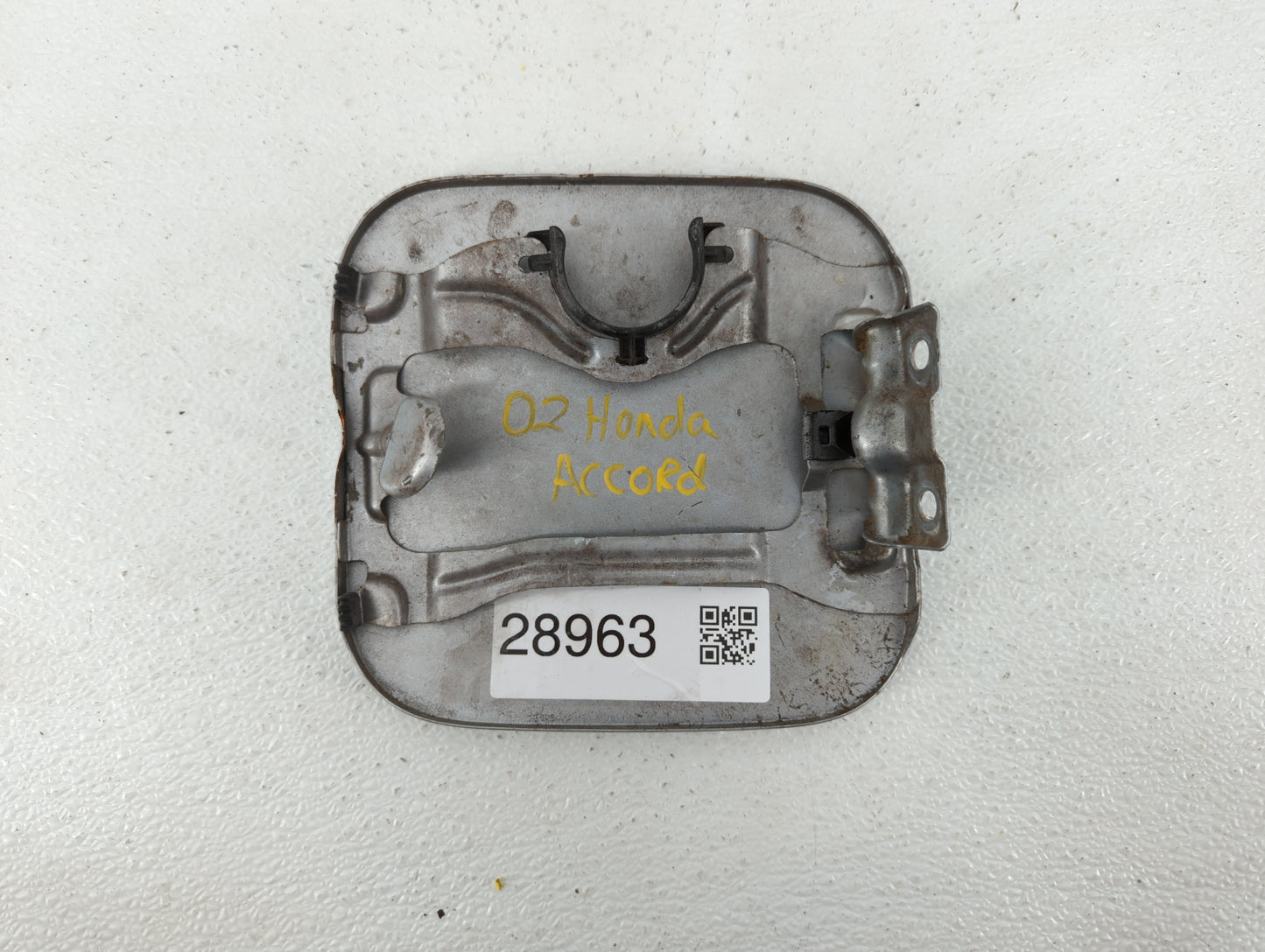 1998 Honda Accord Fuel Tank Door Lid Gas Tank - Oemusedautoparts1.com