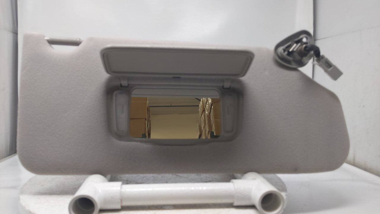 1998 Honda Accord Sun Visor Shade Replacement Passenger Right Mirror Fits OEM Used Auto Parts - Oemusedautoparts1.com
