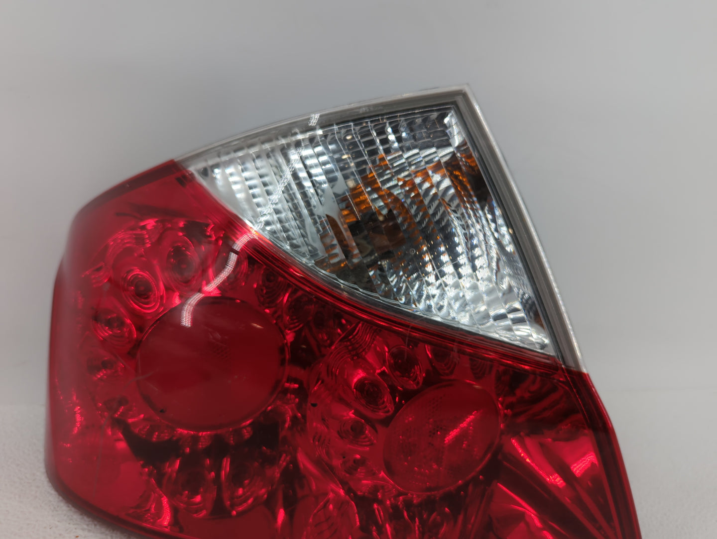 1998-2002 Honda Accord Tail Light Assembly Driver Left OEM P/N:220-63989 Fits Fits 1998 1999 2000 2001 2002 OEM Used Auto Pa