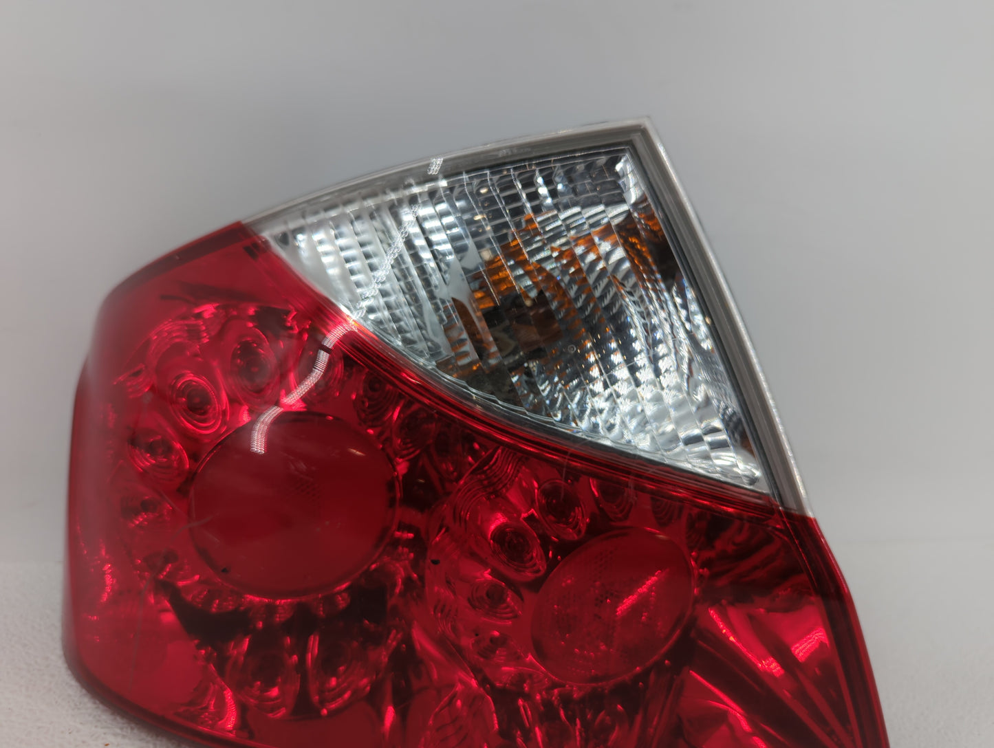 1998-2002 Honda Accord Tail Light Assembly Driver Left OEM P/N:220-63989 Fits Fits 1998 1999 2000 2001 2002 OEM Used Auto Pa