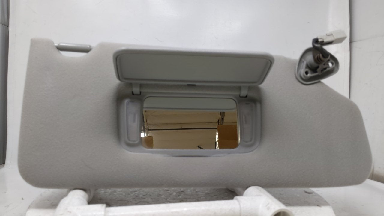 1998 Honda Accord Sun Visor Shade Replacement Passenger Right Mirror Fits OEM Used Auto Parts - Oemusedautoparts1.com