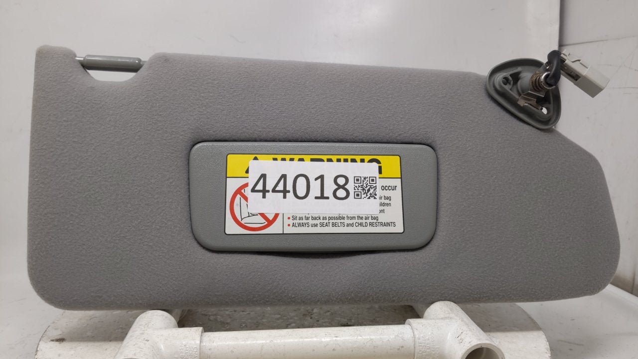 1998 Honda Accord Sun Visor Shade Replacement Passenger Right Mirror Fits OEM Used Auto Parts - Oemusedautoparts1.com