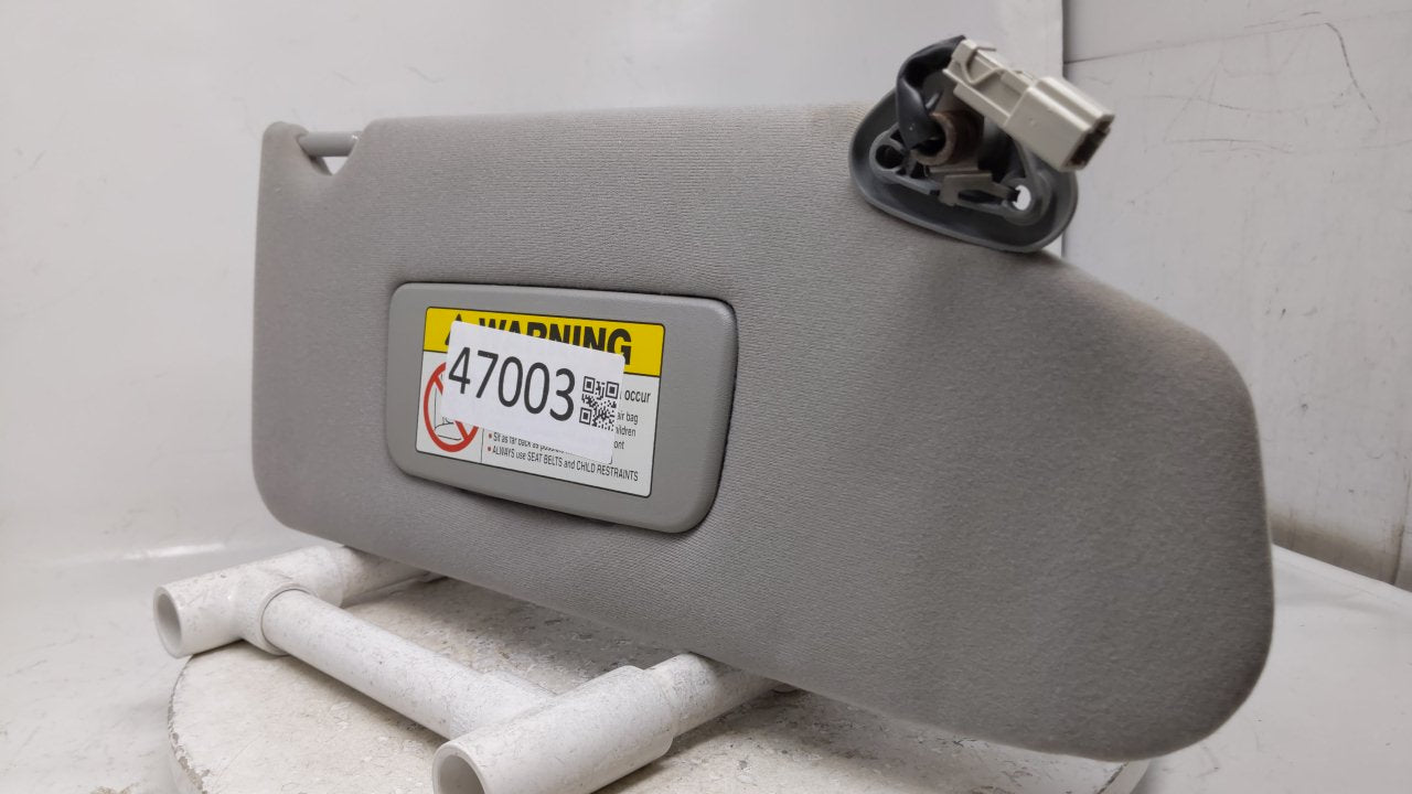 1998 Honda Accord Sun Visor Shade Replacement Passenger Right Mirror Fits OEM Used Auto Parts - Oemusedautoparts1.com