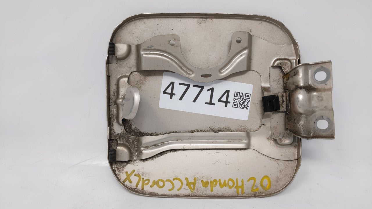 1998 Honda Accord Fuel Tank Door Lid Gas Tank - Oemusedautoparts1.com