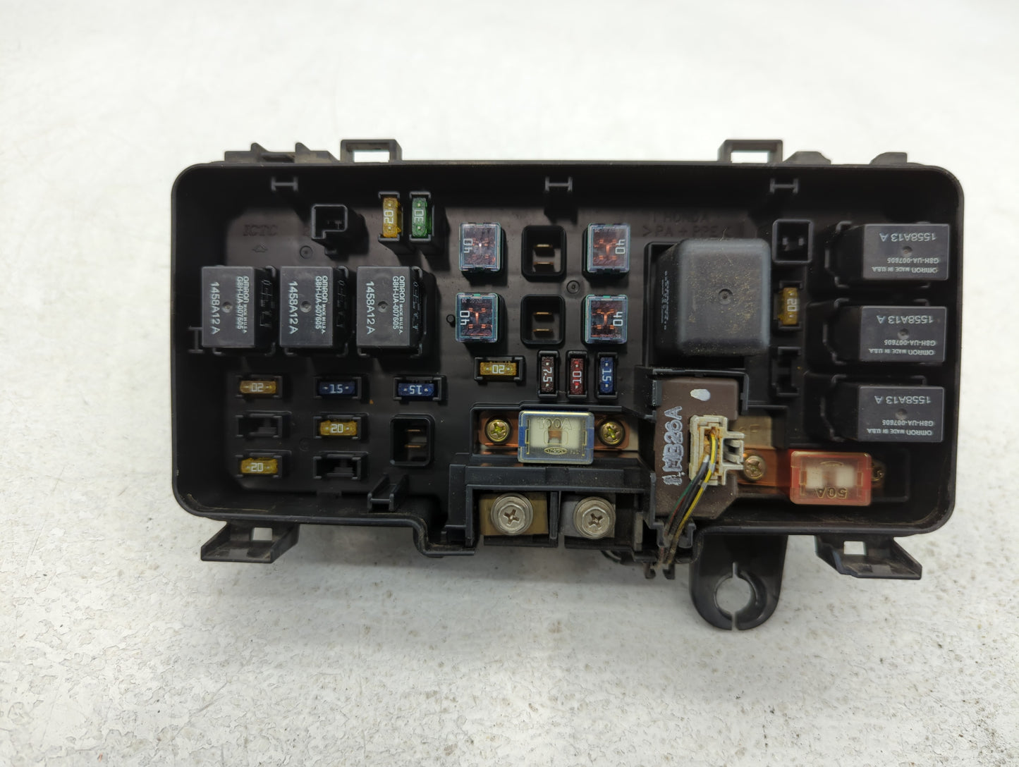 1998-1999 Honda Accord Chassis Control Module Ccm Bcm Body Control S84-a1 - Oemusedautoparts1.com