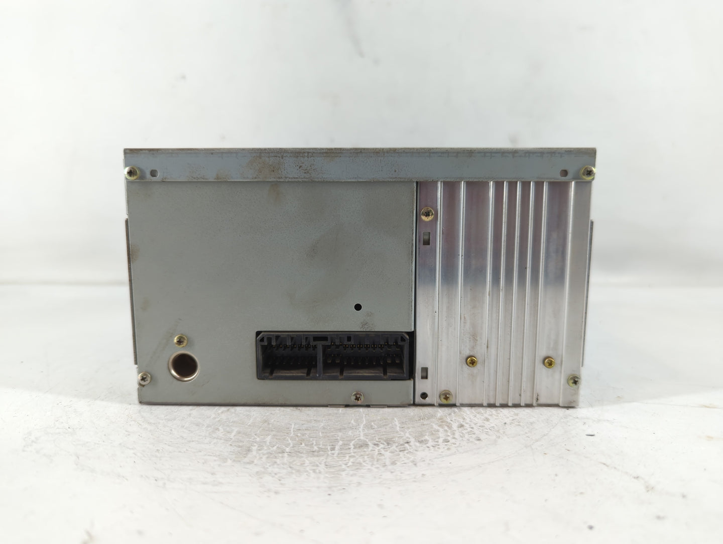 1998-2000 Honda Accord Radio AM FM Cd Player Receiver Replacement P/N:39101-S82-A210-M1 Fits Fits 1998 1999 2000 OEM Used Au
