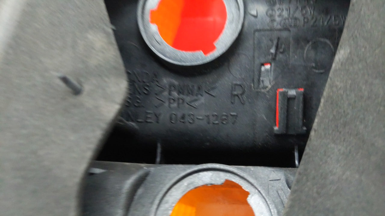 1996-1998 Honda Civic Tail Light Assembly Passenger Right OEM Fits Fits 1996 1997 1998 OEM Used Auto Parts - Oemusedautopart