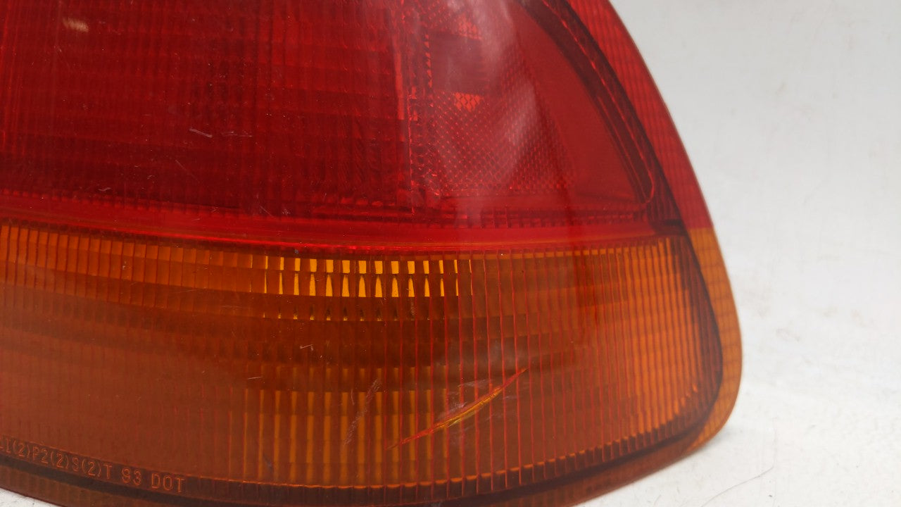 1996-1998 Honda Civic Tail Light Assembly Passenger Right OEM Fits Fits 1996 1997 1998 OEM Used Auto Parts - Oemusedautopart