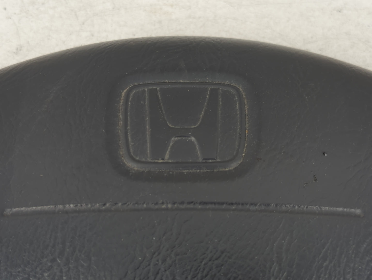1996-2000 Honda Civic Air Bag Driver Left Steering Wheel Mounted P/N:77800-S01-A700-M1 Fits Fits 1996 1997 1998 1999 2000 OE