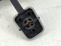 1998 Honda Civic Interior Rear View Mirror Replacement OEM P/N:IE8011681 Fits OEM Used Auto Parts - Oemusedautoparts1.com