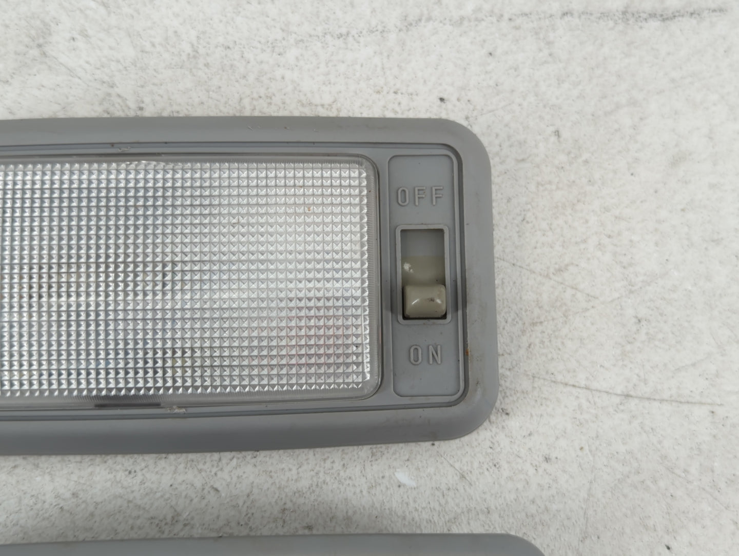 1991 Honda Civic Overhead Roof Console - Oemusedautoparts1.com