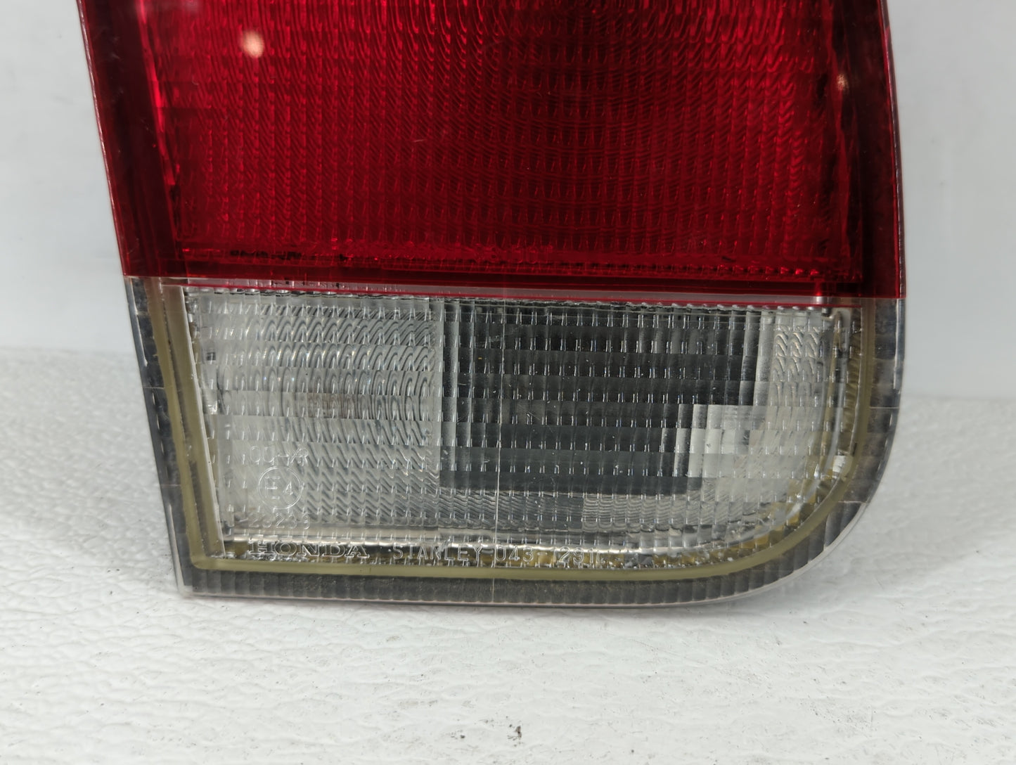 1998 Honda Civic Tail Light Assembly Driver Left OEM P/N:043-1291 Fits Fits 1996 1997 OEM Used Auto Parts - Oemusedautoparts