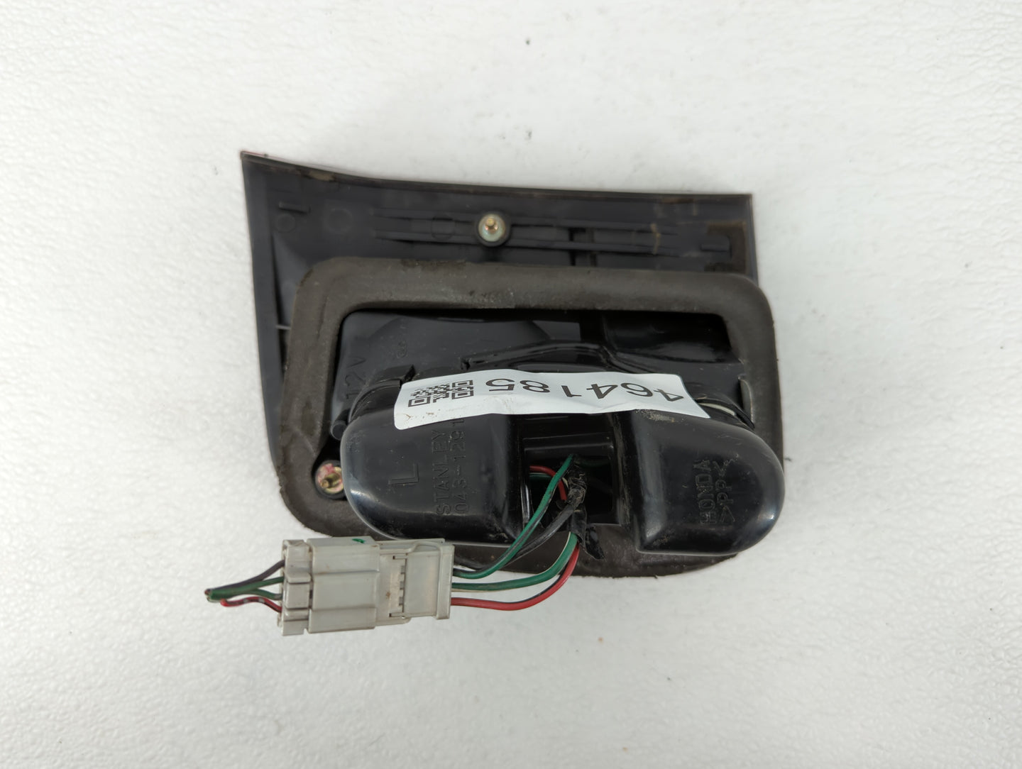 1998 Honda Civic Tail Light Assembly Driver Left OEM P/N:043-1291 Fits Fits 1996 1997 OEM Used Auto Parts - Oemusedautoparts