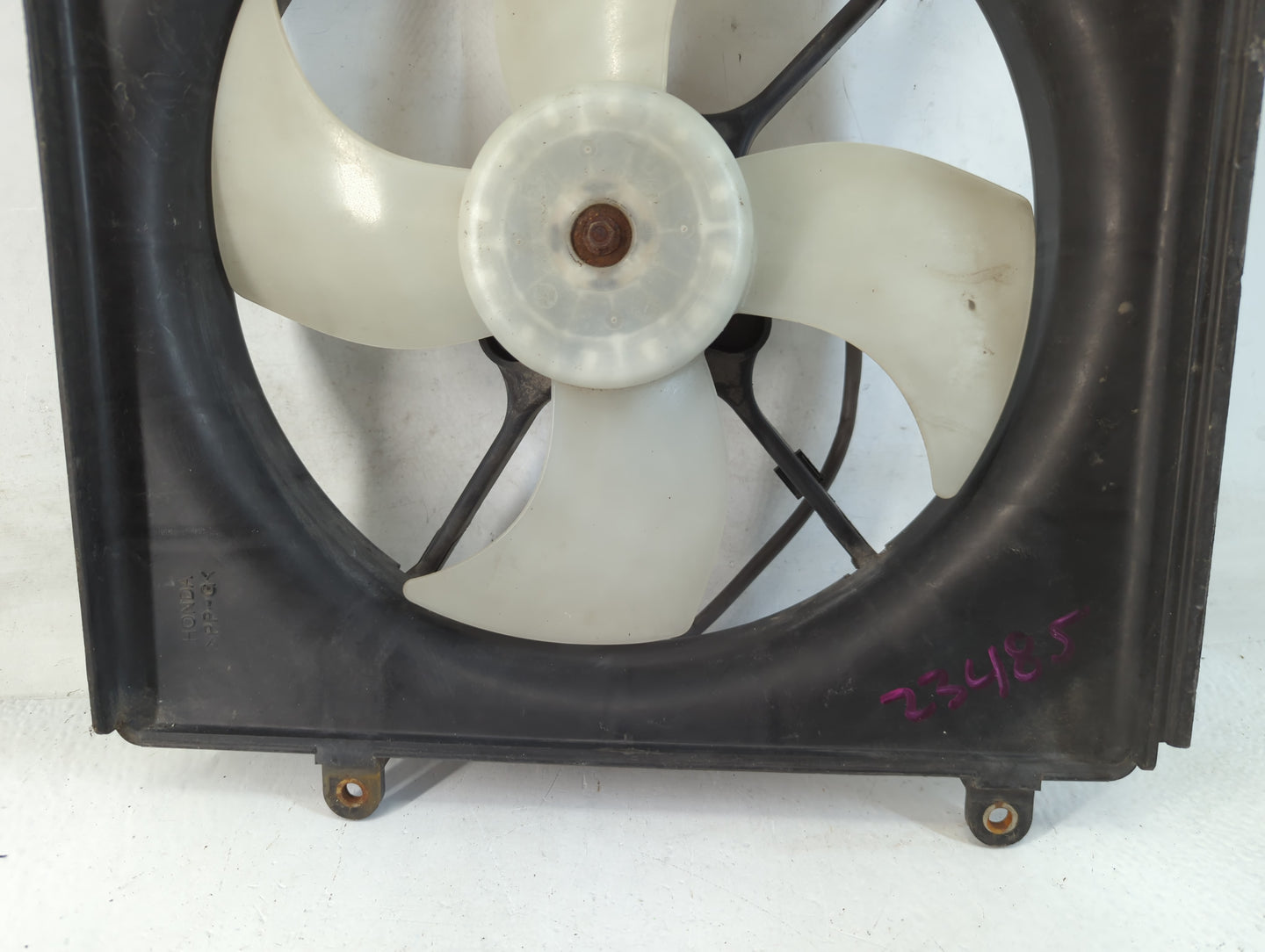 1997-2001 Honda Cr-v Left Radiator Fan Motor Assembly - Oemusedautoparts1.com