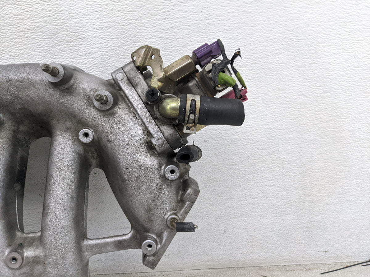 1998 Infiniti I30 Air Intake Manifold Fits OEM Used Auto Parts - Oemusedautoparts1.com