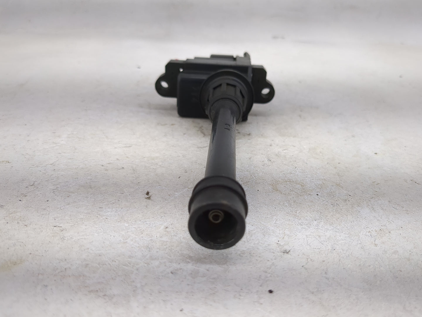 1998 Infiniti I30 Ignition Coil Igniter Pack - Oemusedautoparts1.com