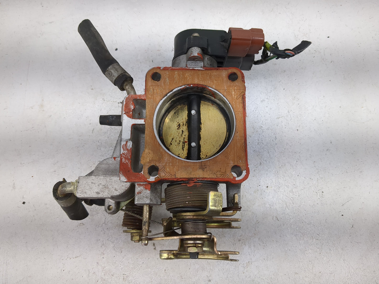 1998 Infiniti I30 Throttle Body P/N:A22-658 E03 Fits OEM Used Auto Parts - Oemusedautoparts1.com