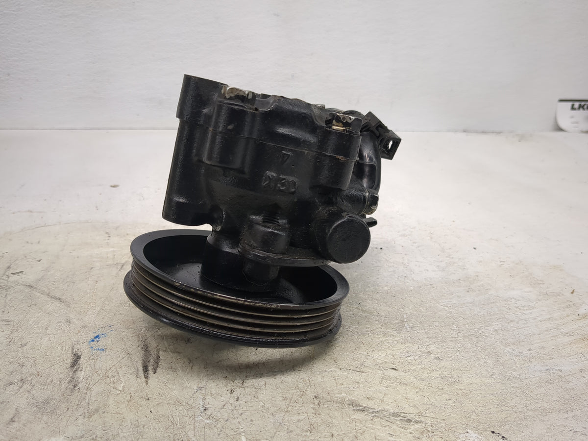 1996-2001 Infiniti I30 Power Steering Column Pump Oem - Oemusedautoparts1.com